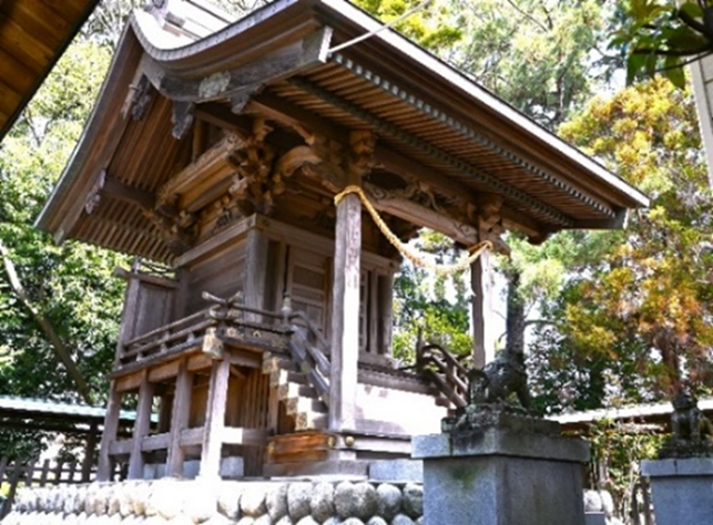 津毛利神社 本殿